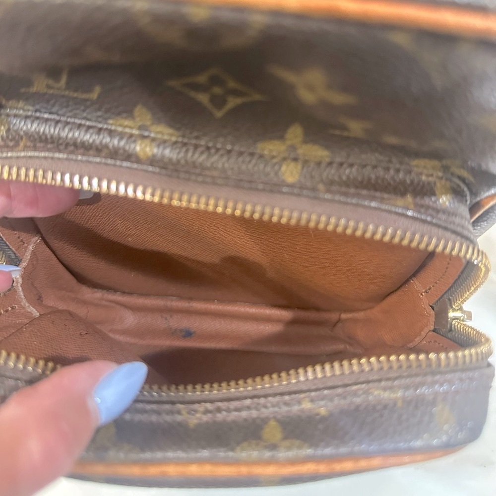 Louis Vuitton Monogram Amazon Bag - Picture 9 of 11